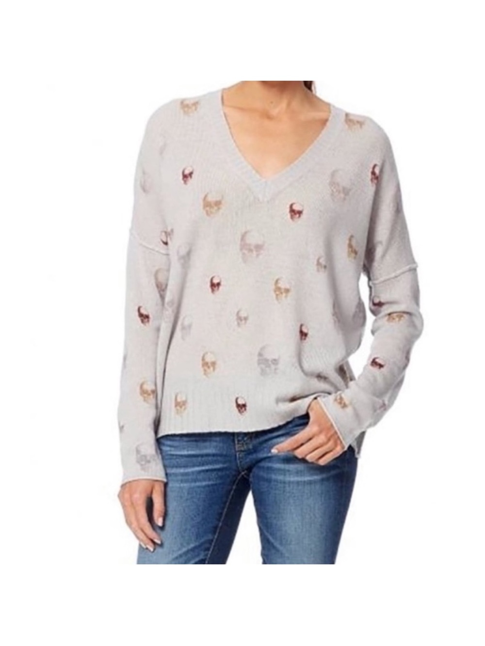 Skull Cashmere Light Gray V-Neck Sweater with Multitone Skull Accents